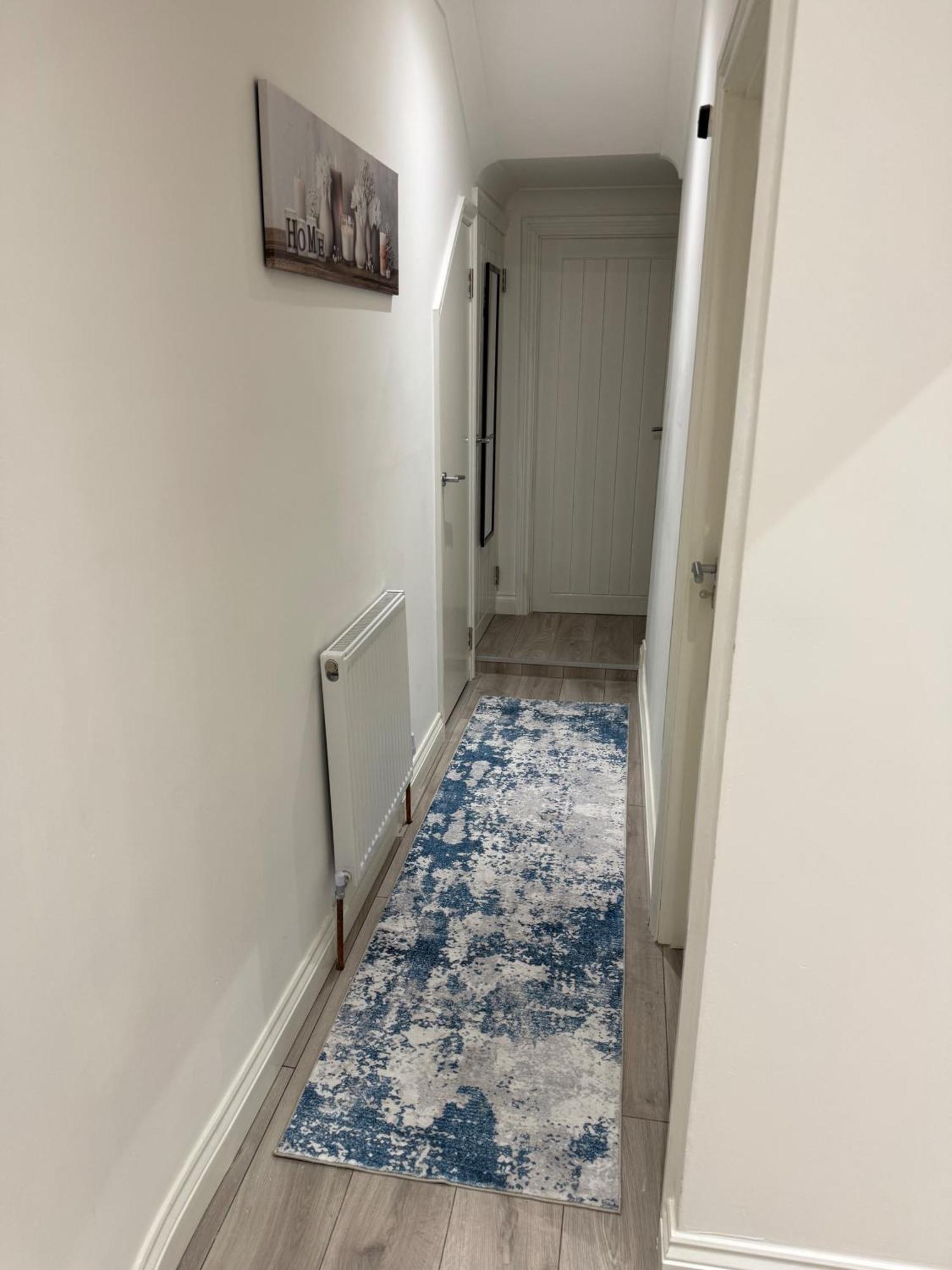 Charming 2 Bedroom In *